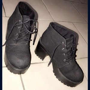 Black High Heel Platform Boots Combat Lace Size 6 Women’s
